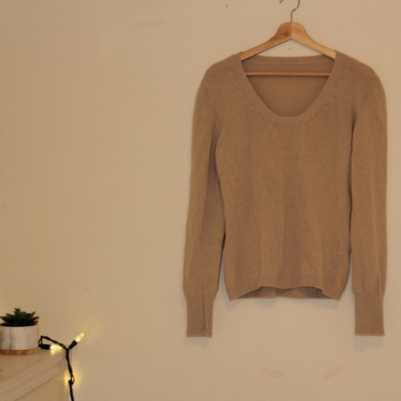 Vintage Tops - 🌹4/$16 or 5/$20🌹VINTAGE Oversized knit sweater